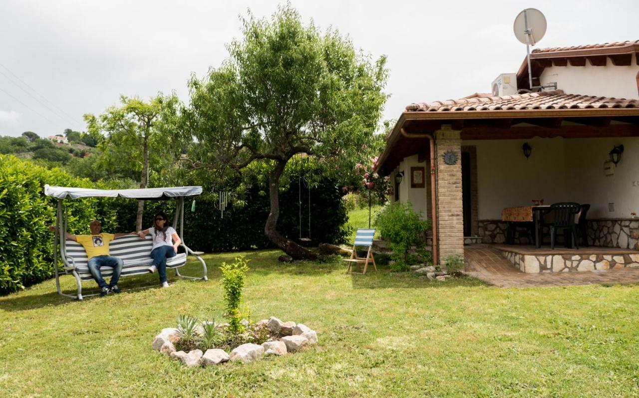 Campo Varone Minturno Bagian luar foto